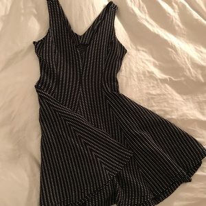 Zara B&W Love-Cut Knit Dress with Circle Skirt EUC